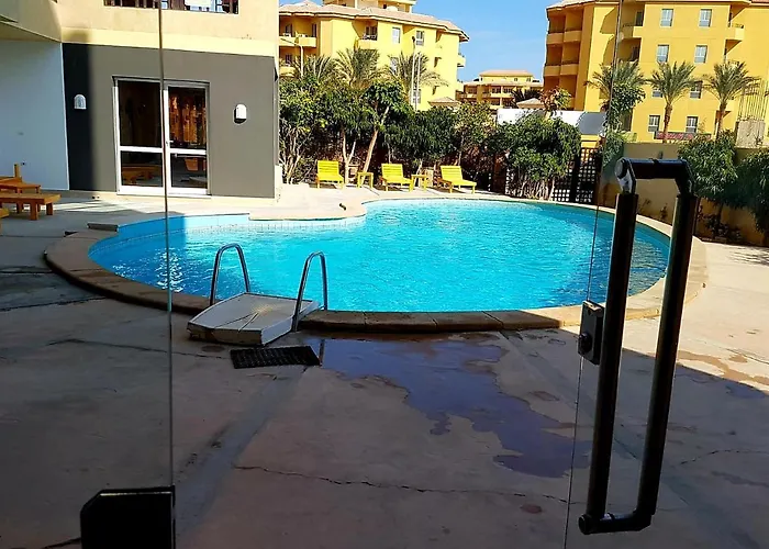 In Almaz Plaza 3*